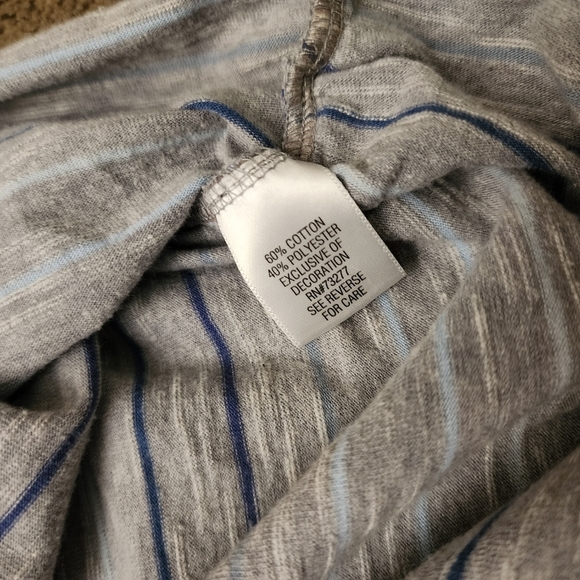 Grey/Blue Striped Ruched Side Maternity Tee, Women's Large (Maternity) - Picture 5 of 6